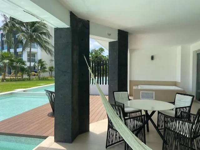 Impecable Y Lujoso Departamento Frente Al Mar En Mareazul Del Club De Golf Corasol Apartment Playa del Carmen