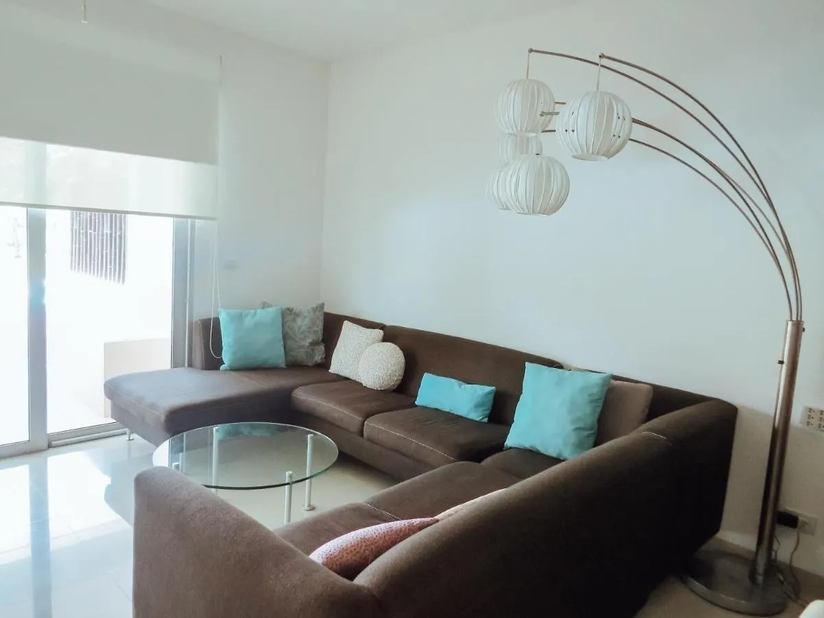 Impecable Y Lujoso Departamento Frente Al Mar En Mareazul Del Club De Golf Corasol Apartment Playa del Carmen