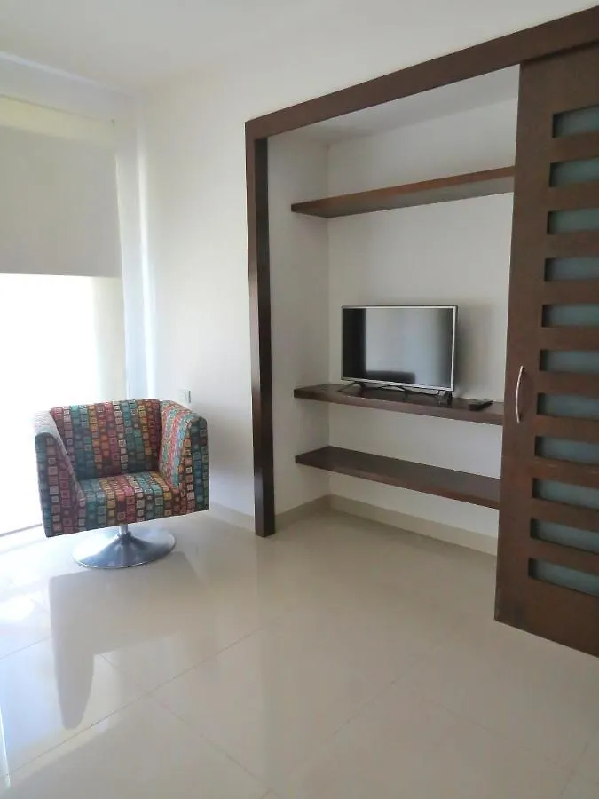 Impecable Y Lujoso Departamento Frente Al Mar En Mareazul Del Club De Golf Corasol Apartment Playa del Carmen